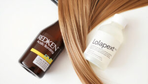 Redken Acidic Bonding – guide och Olaplex-jämförelser